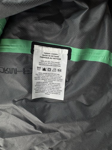 Sz XL FQ3062-010 Nike ACG Trail Storm-FIT ADV Snacks Black Jacket With Red Bag - Picture 15 of 17