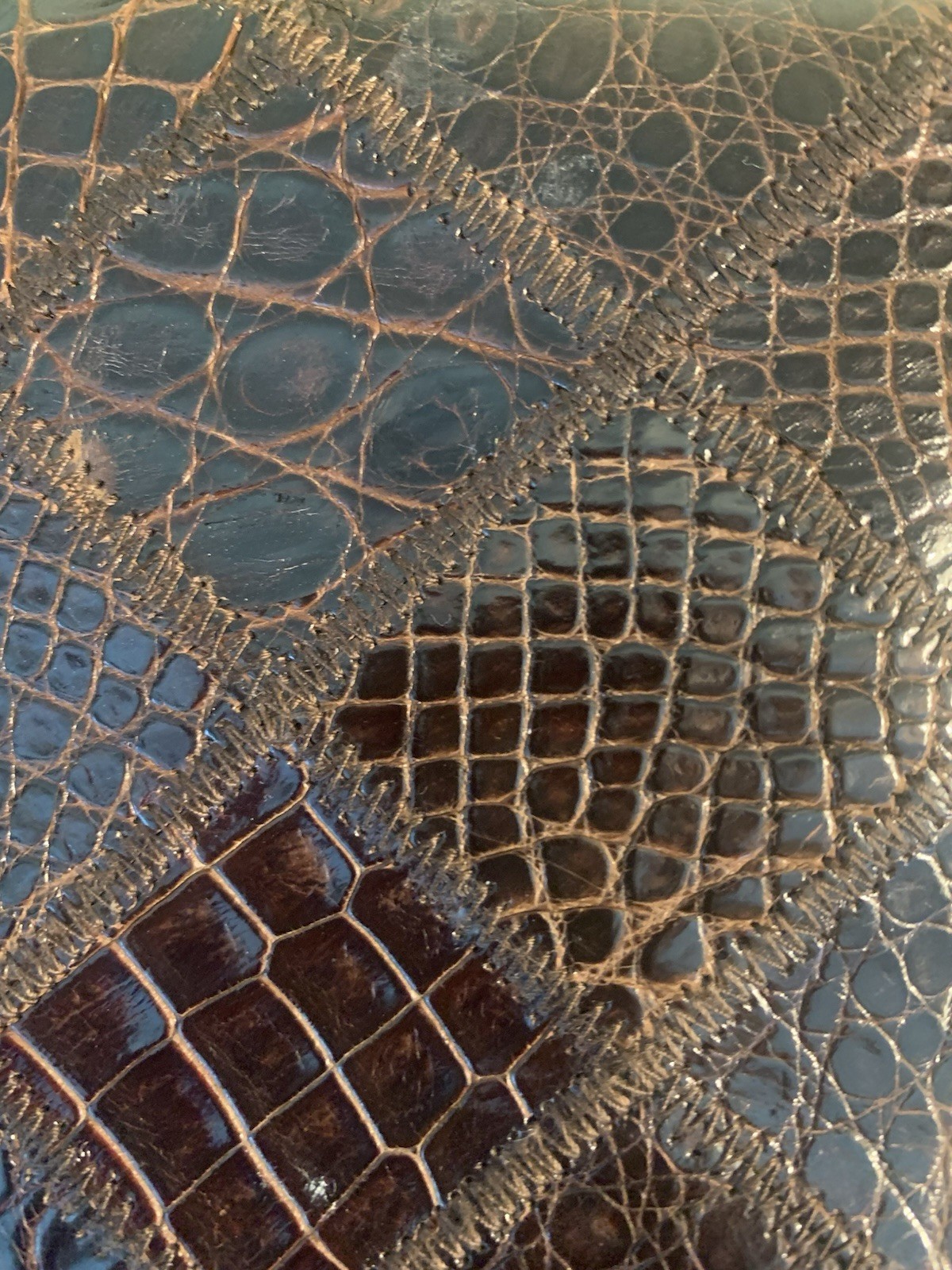 Patchwork 70’s Croc Embossed Shoulder Bag Vintage… - image 4