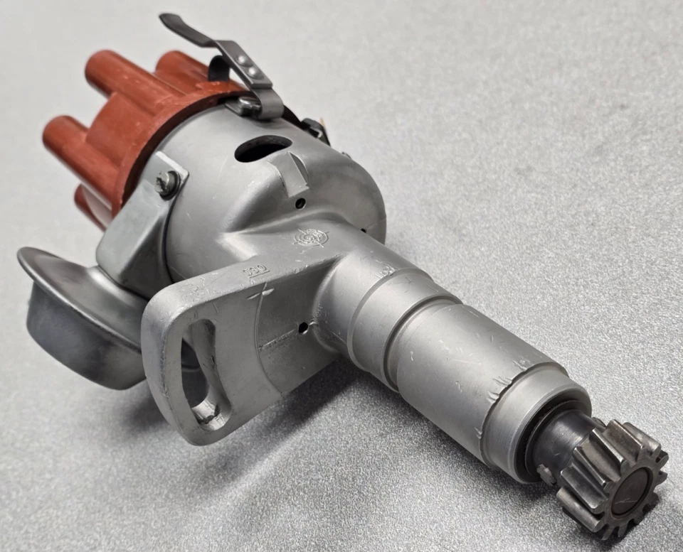 BONITO USADO ORIGINAL BOSCH PORSCHE 911 2.7 JFUD6 DISTRIBUIDOR ROTOR TAPA PUNTOS 429 Foto 2 de 4