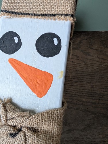 Handmade Set of 3 Snowman Family John Deere Burlap Winter Decor Wood 17" 25" 29" - Picture 12 of 13