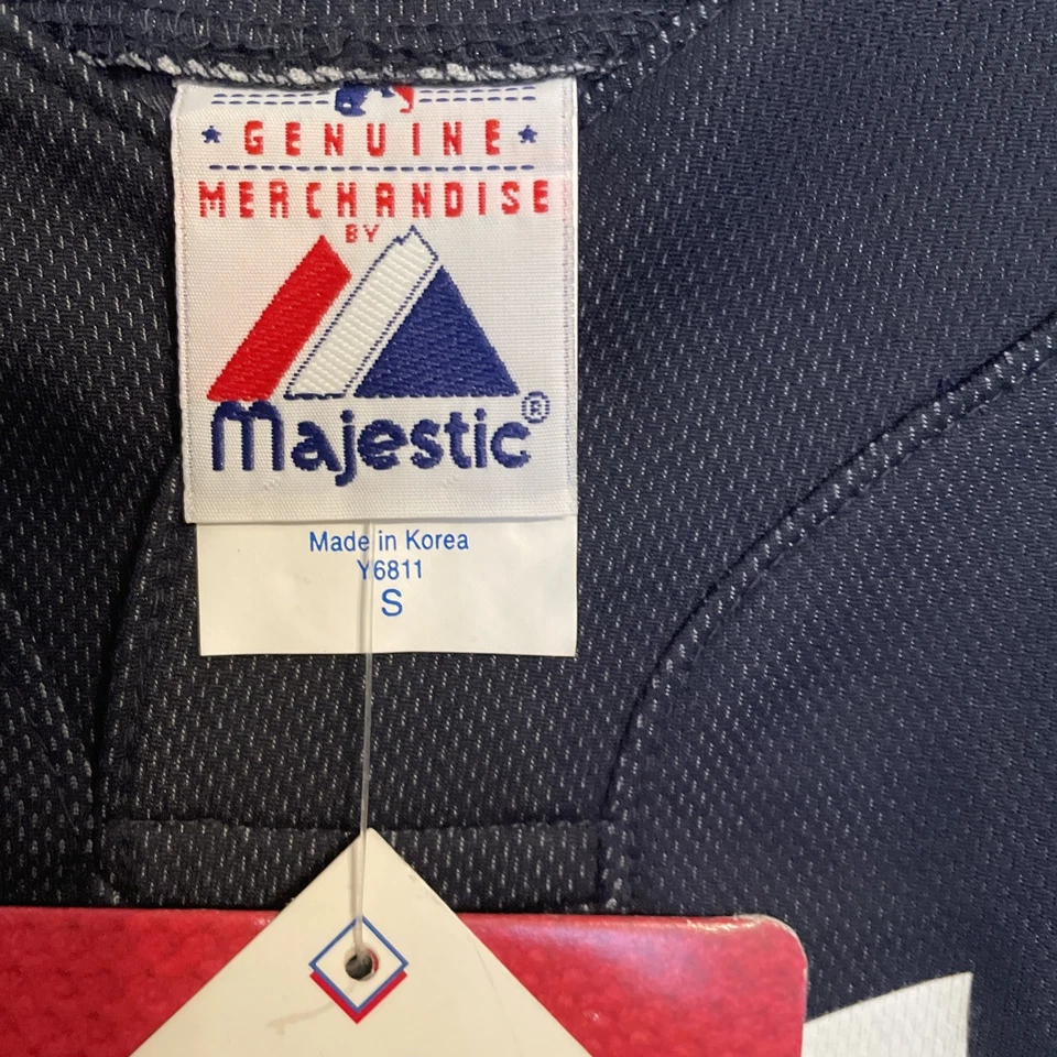 AUTHENTIC Majestic New York YANKEES Cool Base Batting Practice Jersey- Size Sm - Image 4 of 4