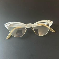 Vintage 1950  s American Optical cat eye glasses