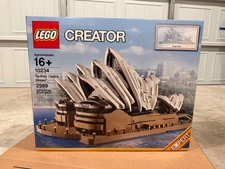 Retired LEGO Creator Expert: Sydney Opera House (10234) MINT NISB From 2013