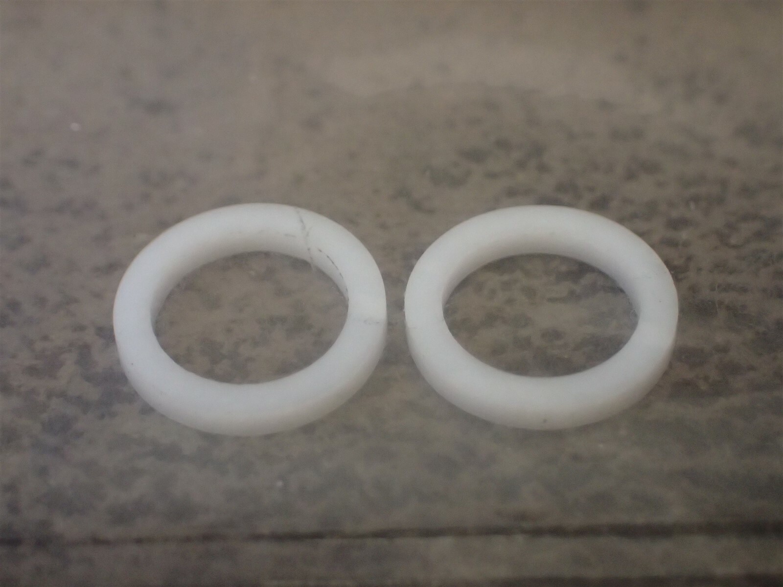 (.39 X .28) Pe554p-cl Pe554pt-cl (bn1)