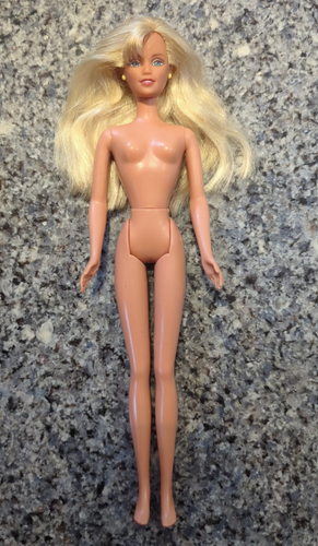 Barbie Teen Skipper Modepuppe blond nude mit gelben Ohrringen Y2K Vintage - Bild 4 von 13