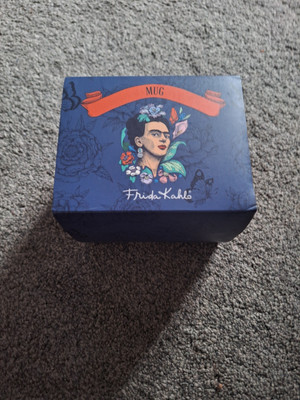 Frida Kahlo Tasse Viva La Vida Neu unbenutzt und verpackt