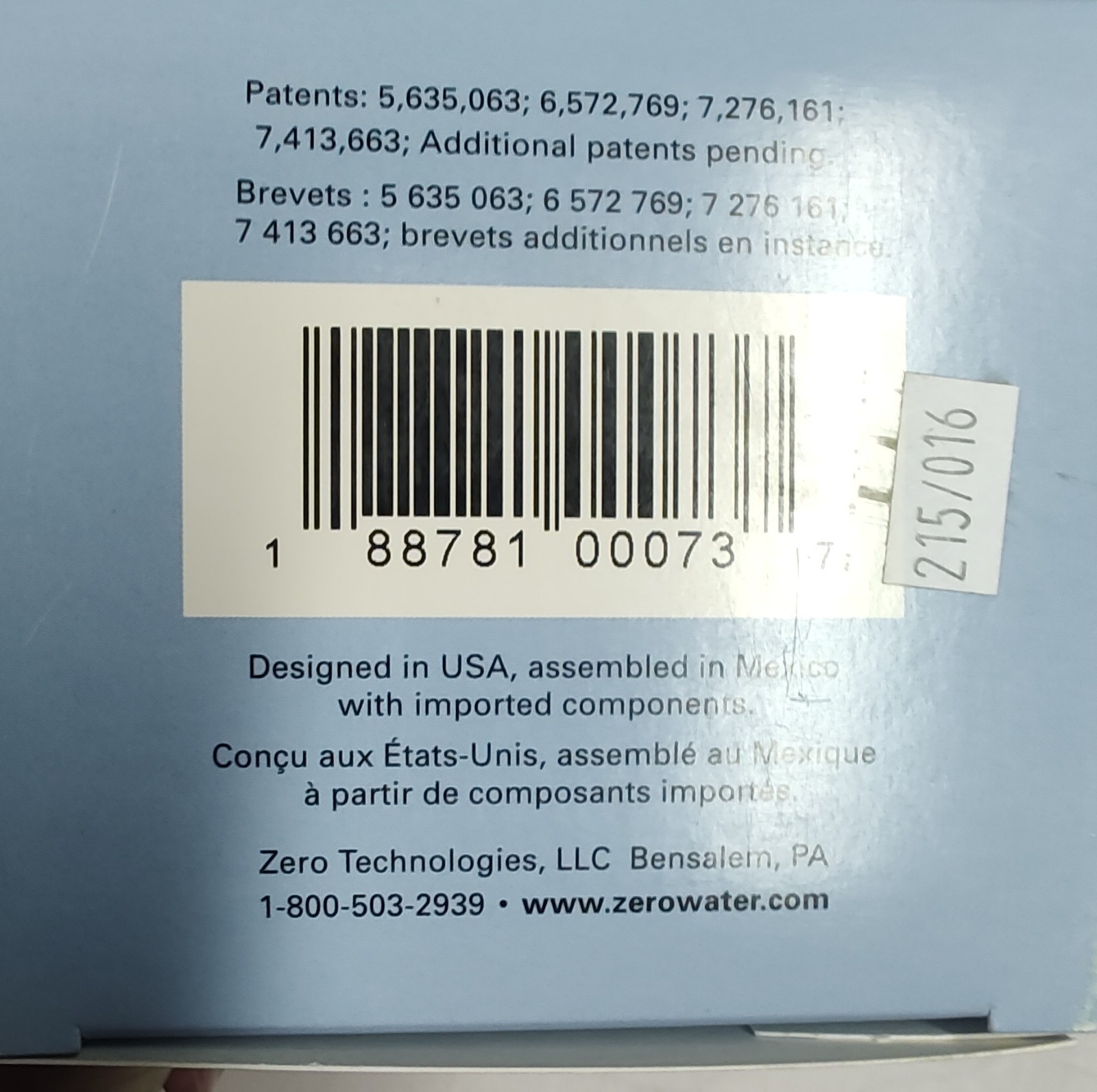 ZeroWater 26 oz Portable Filtration Bottle Blue 5-Stage Filter Technology