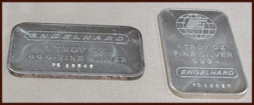 TWO ENGELHARD .999+ SILVER 1oz EACH BARS 1 WITH GLOBE LOGO - UNCIRCULATED