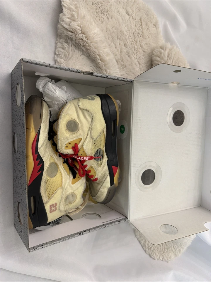 Zapatillas Air Jordan 5 x Off-White 'Sail' para hombre talla 9 DH8565-100 Foto 2 de 4