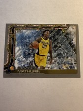 2025-26 Topps Holiday #H39 Bennedict Mathurin Glitter Holiday