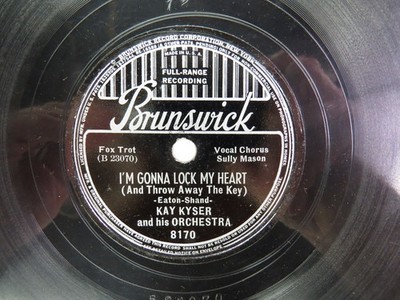 Kay Kyser & Orch. -BRUNSWICK 8170 -  I'm Gonna Lock My Heart- 78 RPM