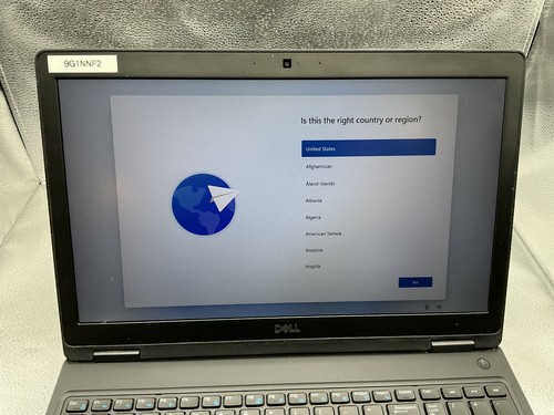 Dell Latitude 5490 15,6", i5-8250U @ 1,60 GHz, 16 GB RAM, 256 GB SSD, Win 10 Pro - Foto 2 di 9