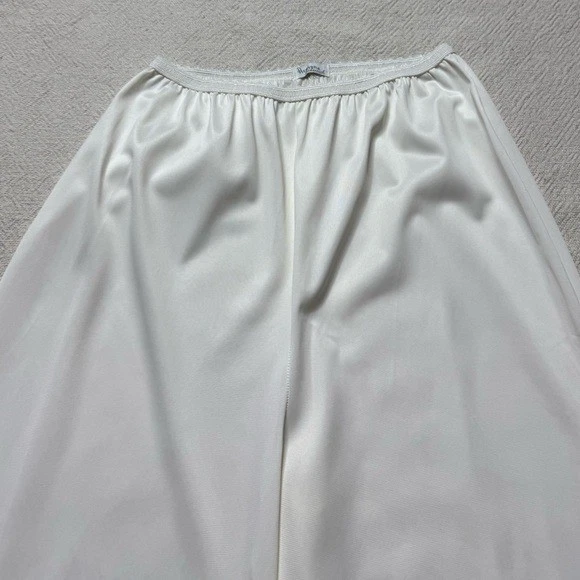 VTG 70s Henson Kickernick Women Ivory White Lace Trim Petti Pants XS - Image 4 of 4