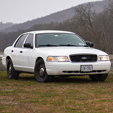 2011 Ford Crown Victoria POLICE INTERCEPTOR