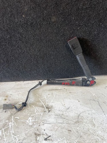 BMW 3 E90 E91 2008 Gurtschloss vorne 7213563 NVP4572