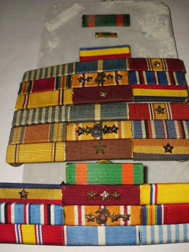 New ListingVintage WW2 US Military Campaign Service Medal Ribbon Bars, Pins, Metals.