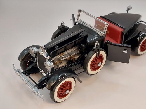 1937 Stutz Black Hawk Diecast Car w/ Original Paperwork & Title - Franklin Mint - Picture 4 of 7