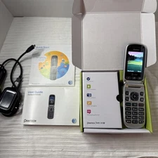 Pantech P2030 Breeze III (3) AT&T Flip Cell Phone Works Great! Great Picture