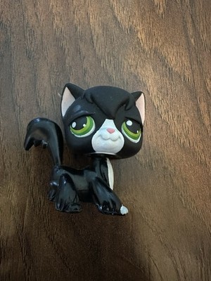 2004 LPS Littlest Pet Shop #55 Angora Cat Black White Tuxedo Green Eyes Vintage