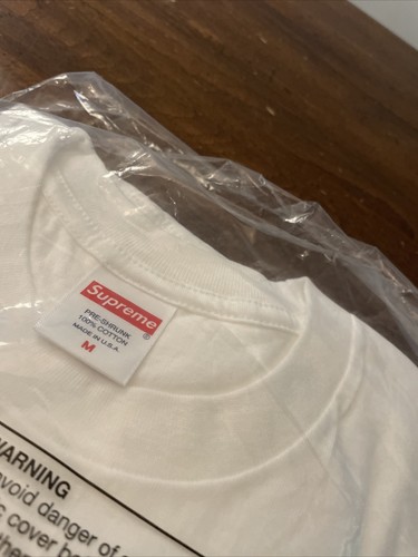 SUPREME WIND TEE WHITE SIZE MEDIUM SS21 WEEK 1 (100% AUTHENTIC) (BRAND NEW) - Imagen 11 de 12