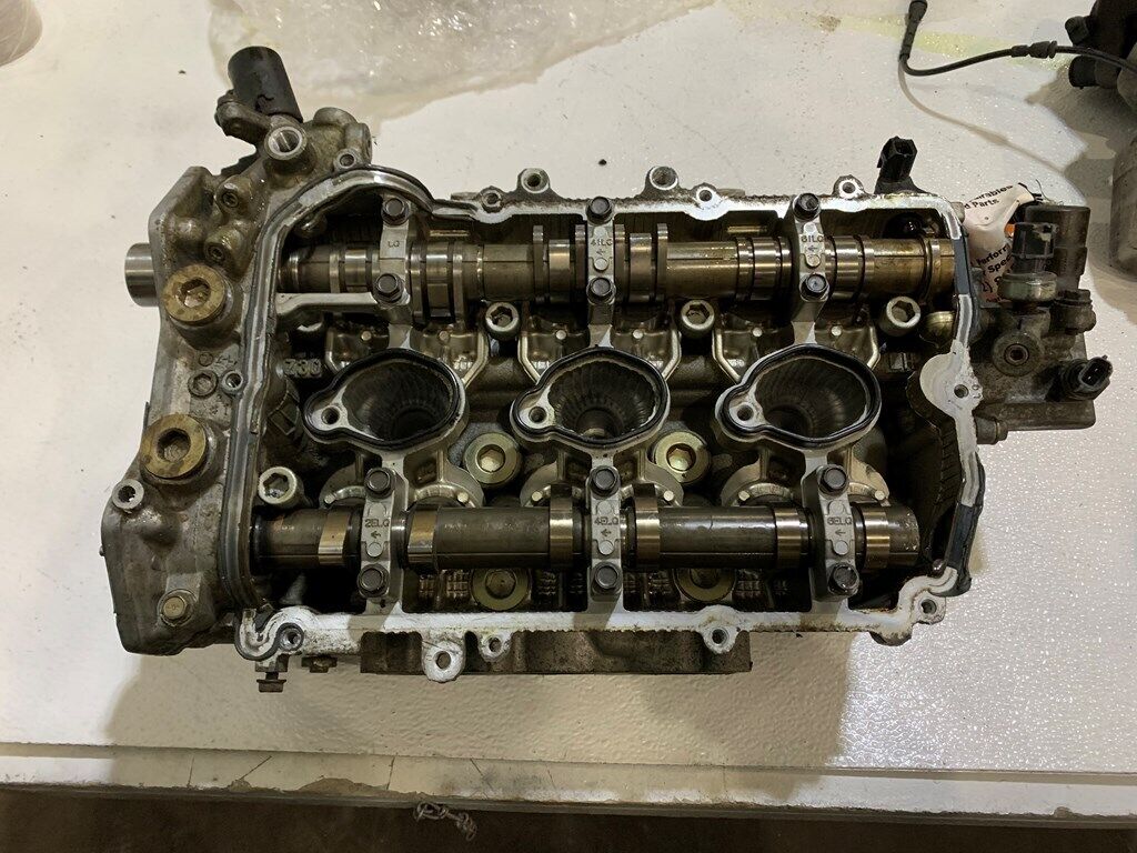 2006 Subaru Tribeca EZ30R Left Cylinder Head w/ Cams | OE 2006 Subaru Tribeca EZ30R Left Cylinder Head w/ Cams | OE