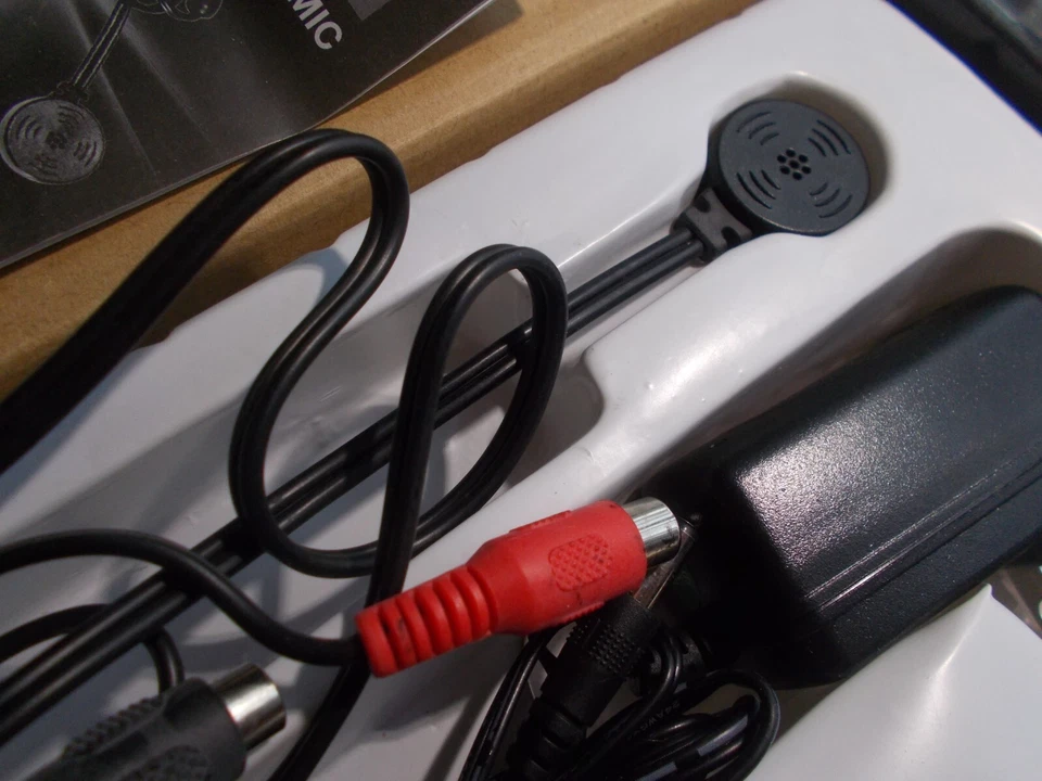 Micrófono alimentado interior Qsee modelo QSPMIC sin usar en caja, alcance de 30 pies Foto 4 de 4