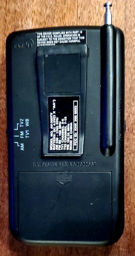 Acoustix Radio 5 Band Receiver Studio Gift From MCA/Universal Home Video Tested - Picture 3 of 7