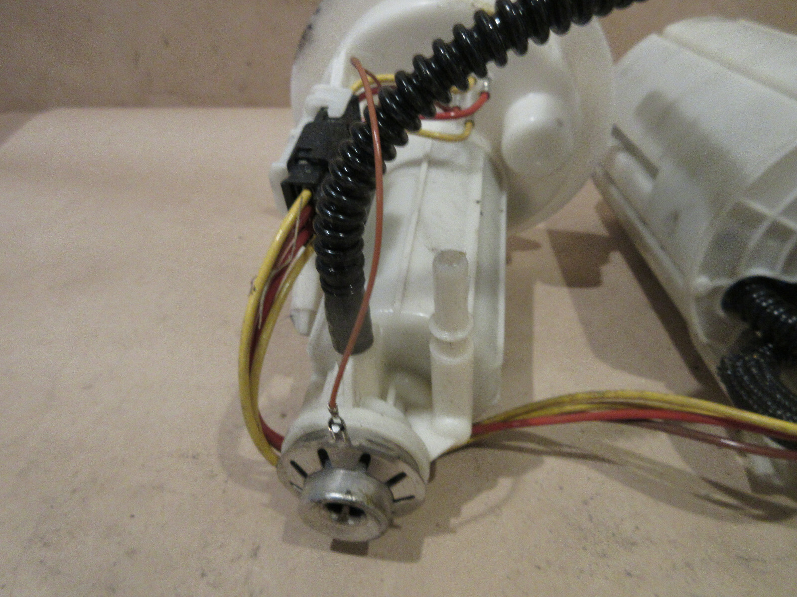 Ferrari California - Fuel Pump Assy P/N 237260