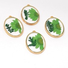 Clearance 8PCS Gold Dried Pressed Daisy Flower Resin Oval Charm Pendant GYX09