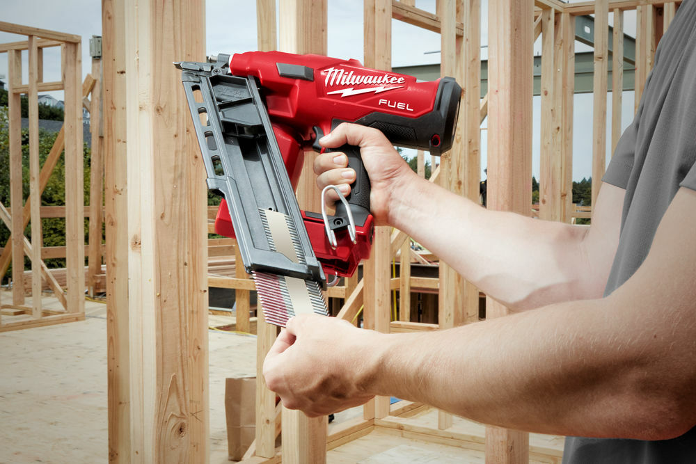 Milwaukee M18FFN 0C First Fix Nail Gun Bare M18 Framing Nailer