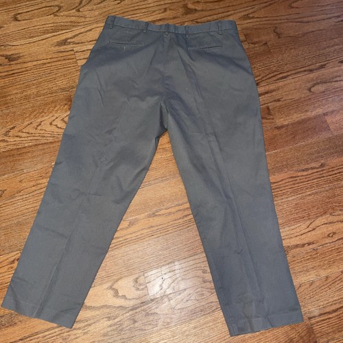 David Taylor Classic Fit Flat Front Pants mens 38x29 Gray Cotton Poly EUC - Picture 8 of 11