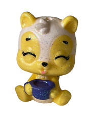NEW Hatchimals Colleggtibles Series Figure Yellow Glitter Squirrel Raccoon