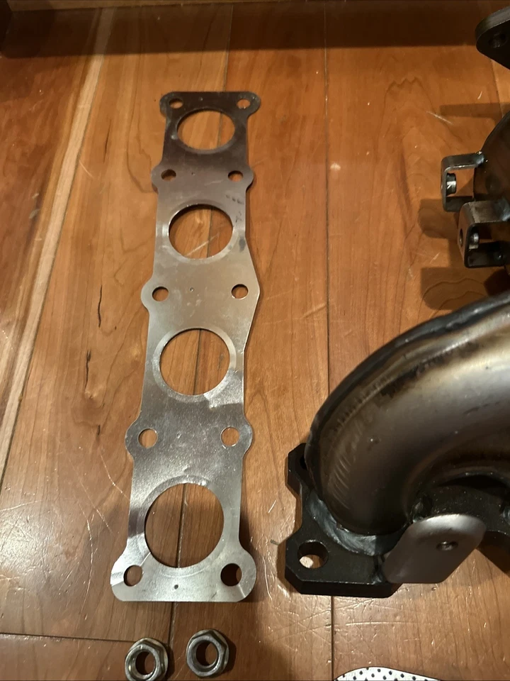 Convertidor catalítico para Hyundai Tucson 2010-2015/Kia Sportage 2011-2016 2,4 L Foto 2 de 4