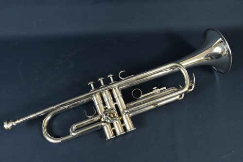 Nikkan Trumpet YTR334S with Mouthpiece Silver Plating from Japan, Sold as-is