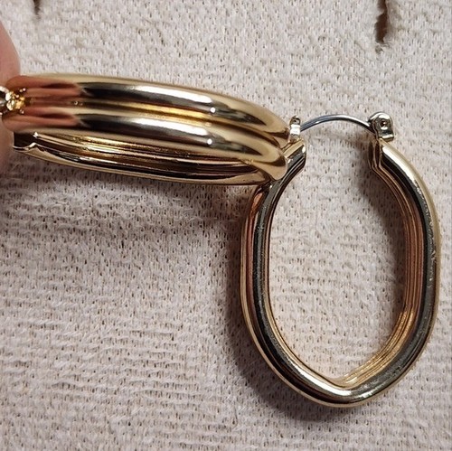 VINTAGE GOLDTONE HOOP EARRINGS DOUBLE BAND CLASSIC RETRO 80s 90s JEWELRY - Picture 6 of 7