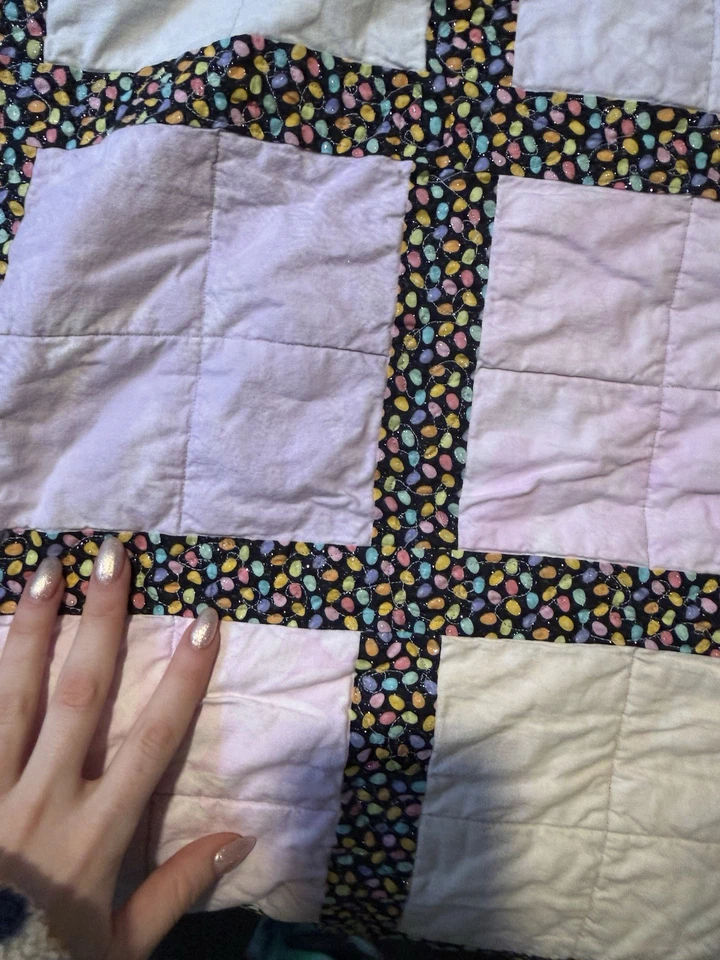 Pastel Christmas Lights Glitter Block Handmade Quilt Queen Size - Image 4 of 4