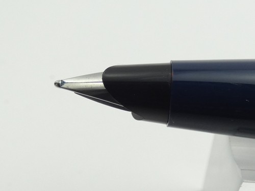 Vintage Parker 45 Blue & Steel Fountain Pen, CT, Medium Steel Nib, 1981 *MINT* - Picture 11 of 14