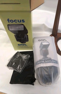 ONN Focus Electric Flash Brand For Canon, NIKON, Sony & Others Open Box Untested