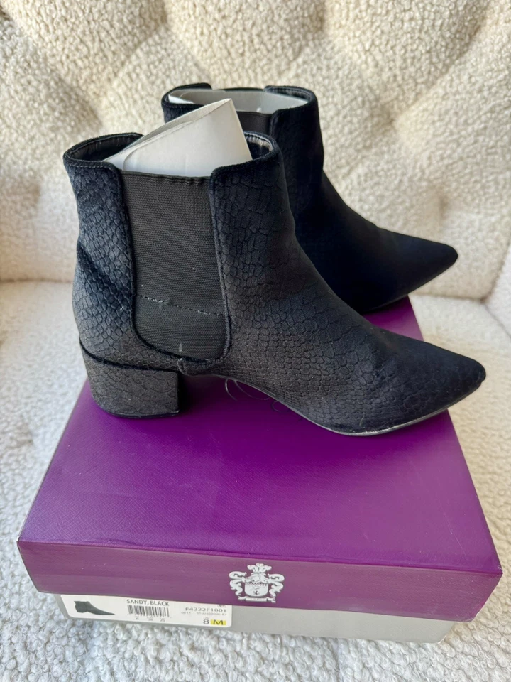 Fergie Black Velvet Pointed Toe Pull On Ankle Booties Size 8 - Image 3 of 4