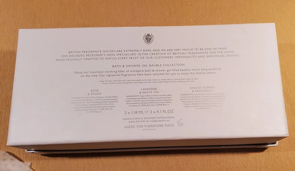 Pecksniff's England adorno de Navidad gel de ducha 3 piezas juego de regalo 3 x 4,1 oz NUEVO Foto 3 de 4