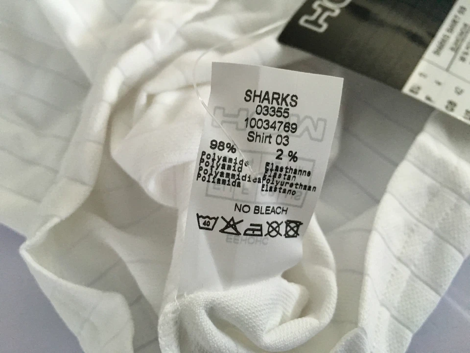 HOM t-shirt uomo mezza manica bianco con profili neri con logo mod SHARKS SHIRT - Imagen 3 de 3