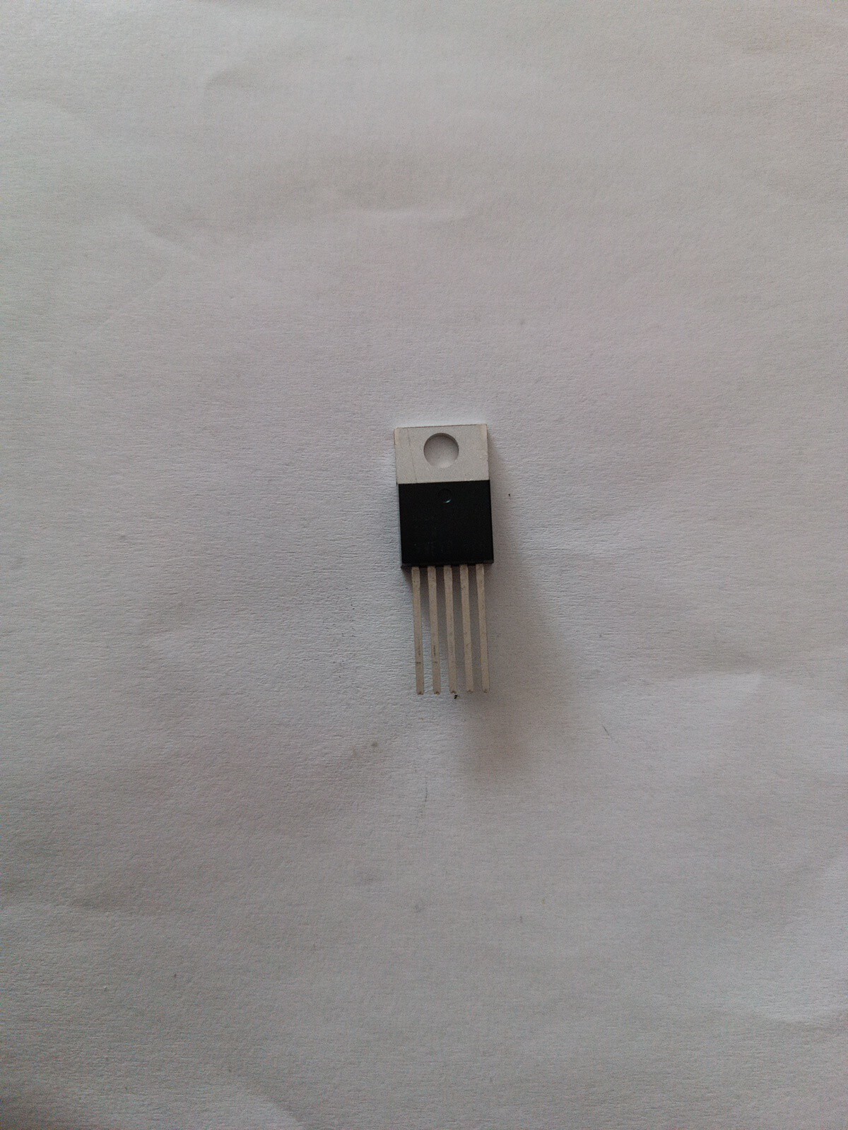 1 Stk. x LM2576-12WT Stabilizzatore di Tensione