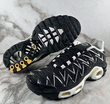 air max plus tn black shark