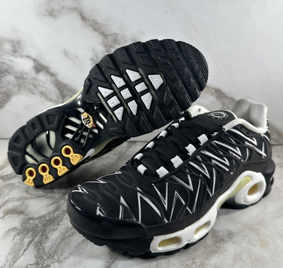 Nike Air Max Plus TN Running Shoes MNS SZ 5/WMNS SZ 6.5 