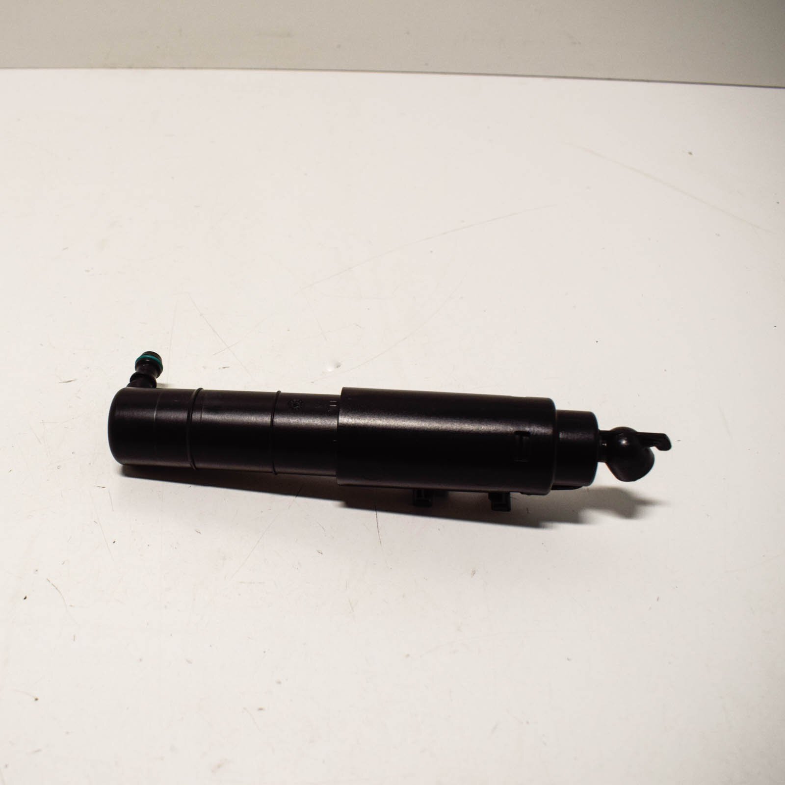 MERCEDES-BENZ SLK R172 Right Side Headlight Washer A1728600247