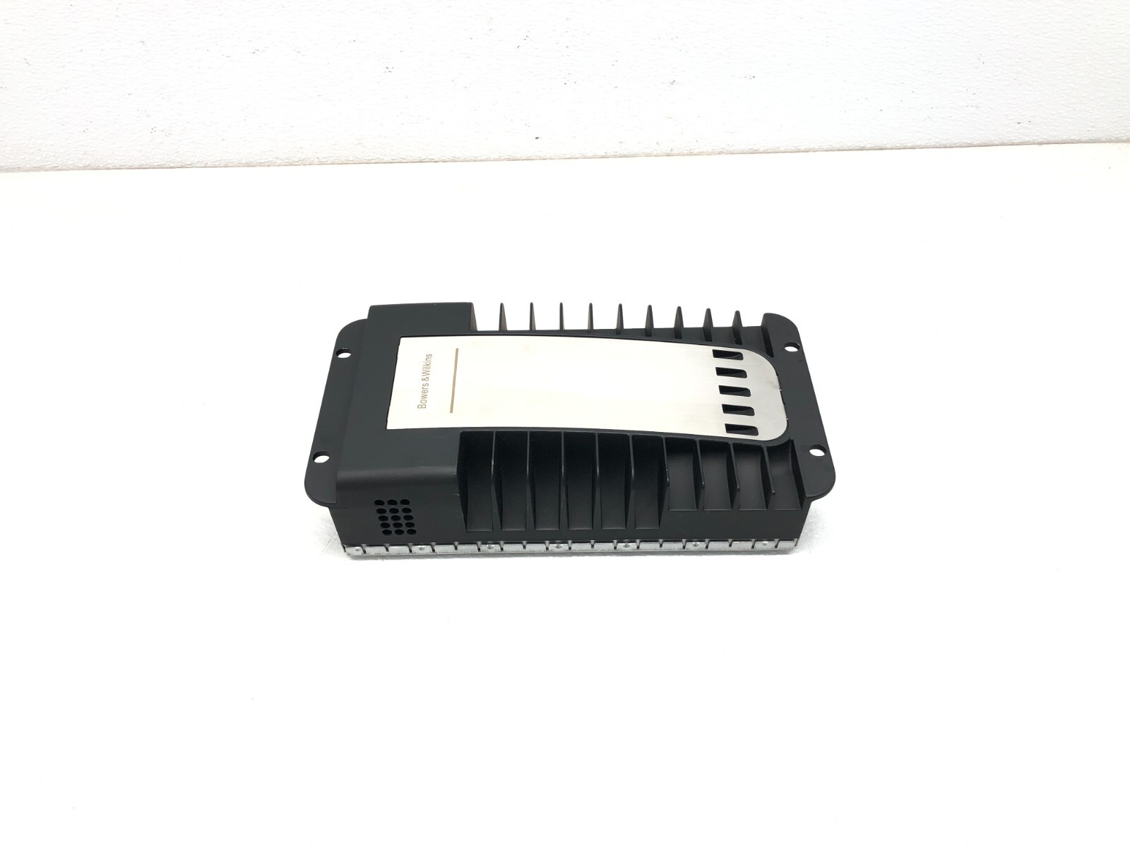 2017-2020 MASERATI LEVANTE RADIO AUDIO AMP AMPLIFIER BOWERS & WILKINS OEM