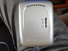 1 Netgear Wall-Plugged Bridge XE102 Ethernet Powerline Adapter