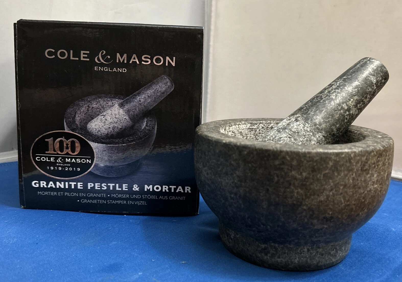 Cole & Mason England Black Granite Mortar & Pestle 14 cm Wet and Dry