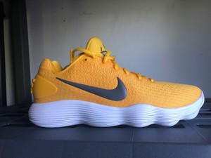 hyperdunk 2017 yellow