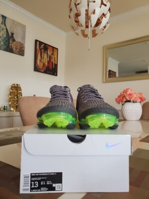 vapormax gunsmoke volt